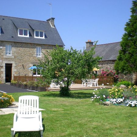 Le Relais De Launay Плубаланек Екстериор снимка