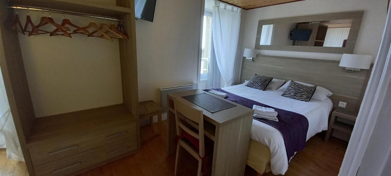 Le Relais De Launay Плубаланек Екстериор снимка