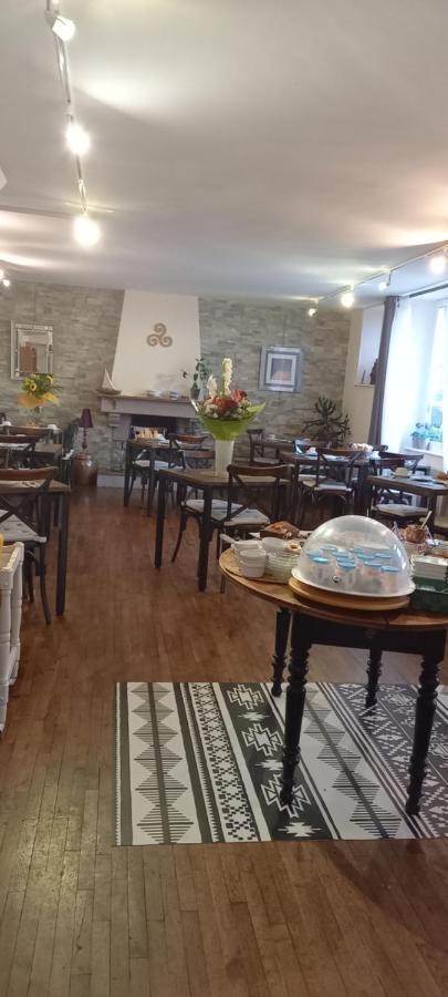 Le Relais De Launay Плубаланек Екстериор снимка